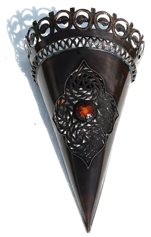 Crown moroccan sconce